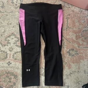Under Armour Black Capri Leggings with Pink Side Panels